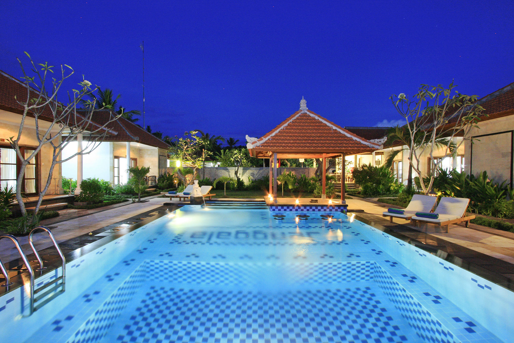 Pondok Jenggala Lembongan Extérieur photo